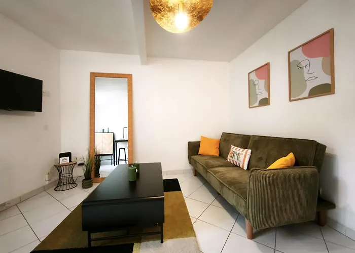 Apartment La Parenthese Kaki *